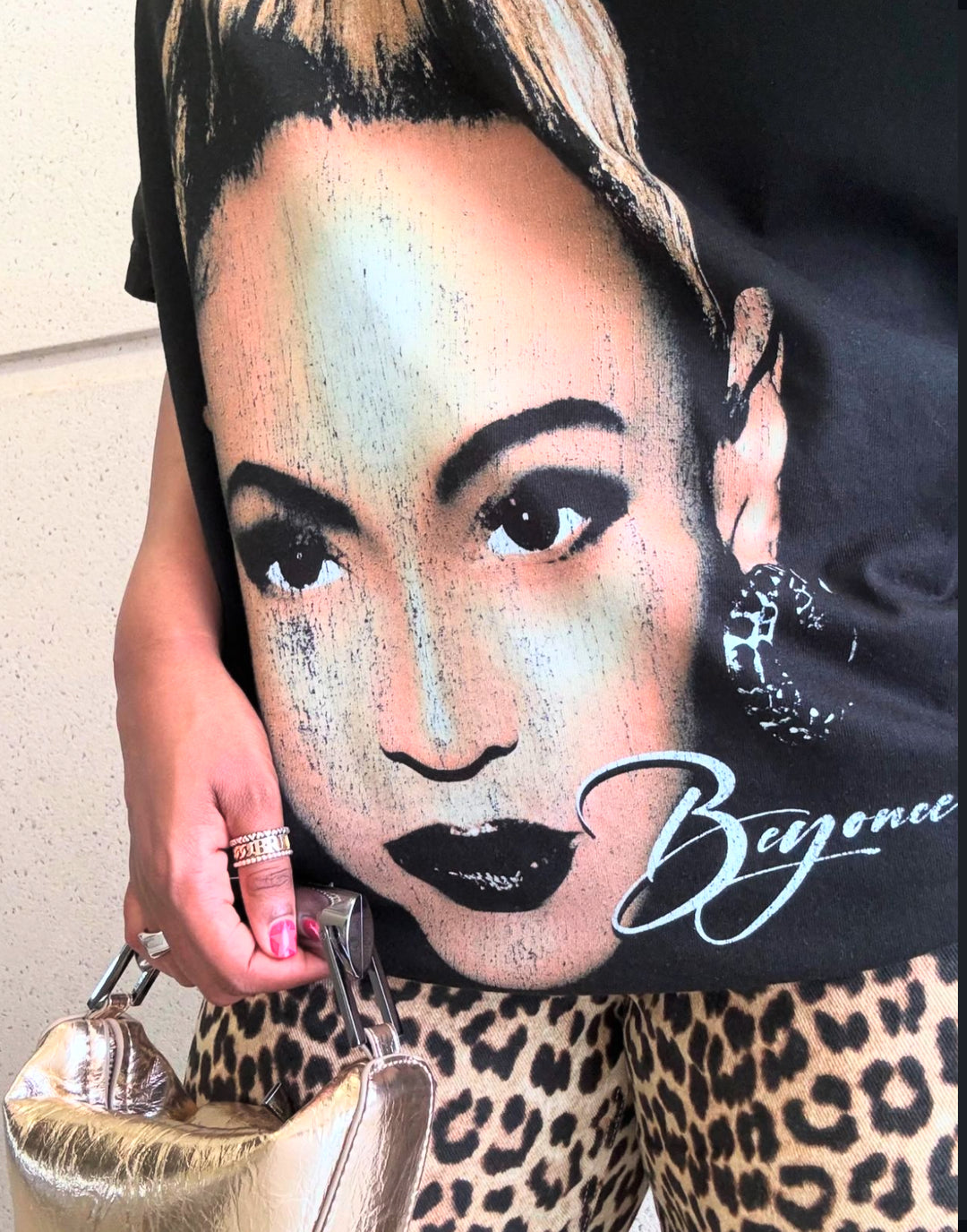 "Queen B" T-Shirt